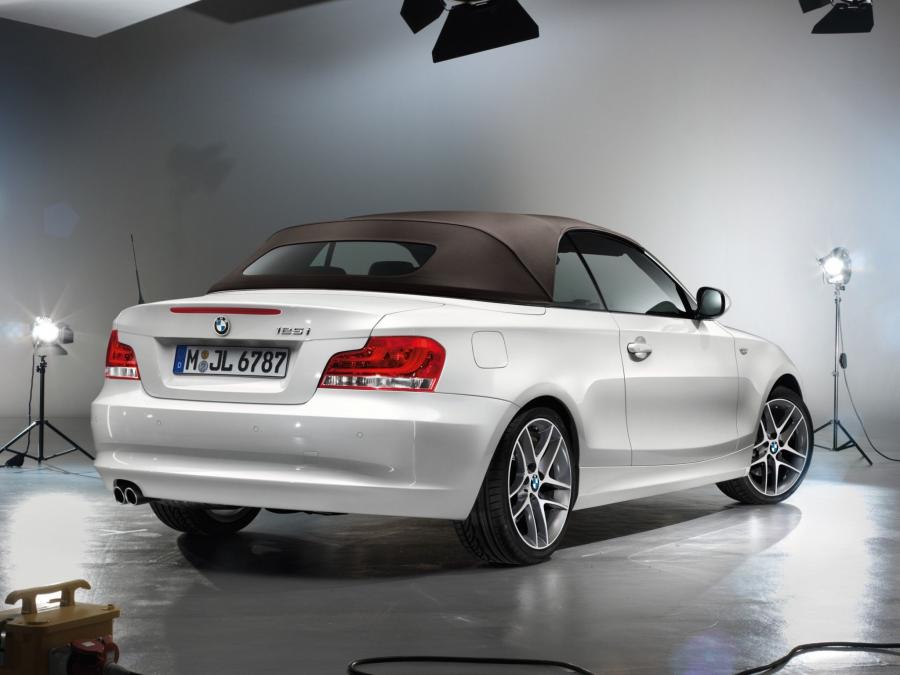  BMW 125i Convertible Lifestyle Edition 2013 года  (фото 1 из 2)
